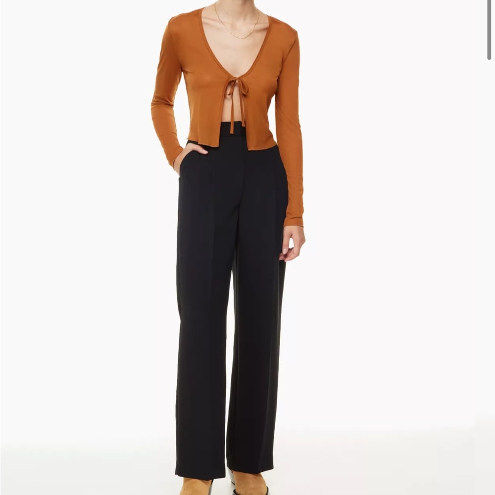 Aritzia color black Effortless Pant - Picture 5 of 5
